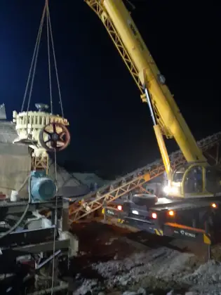 Trabajo de izaje y transporte en terreno, foto 40 de 109