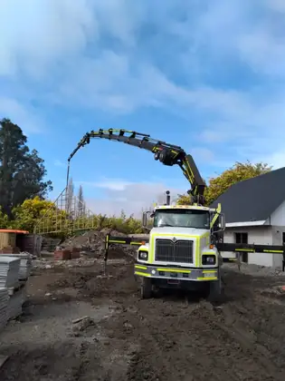 Trabajo de izaje y transporte en terreno, foto 76 de 109